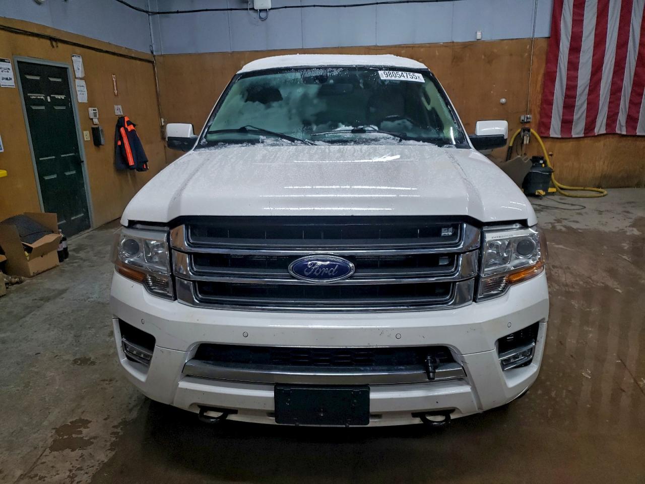 Ford Expedition Limited Image 2