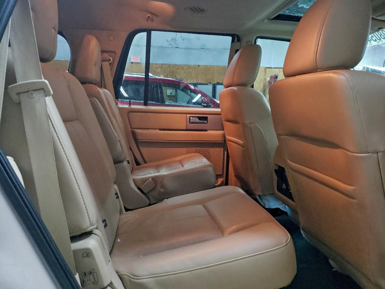 Ford Expedition Limited Image 7
