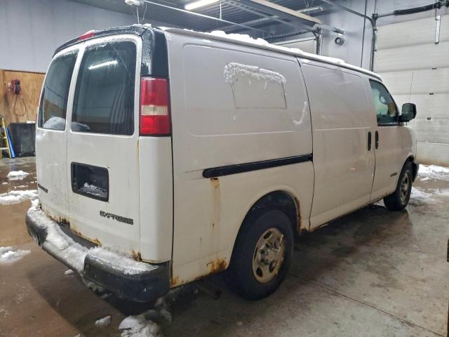 Chevrolet Express Image 12