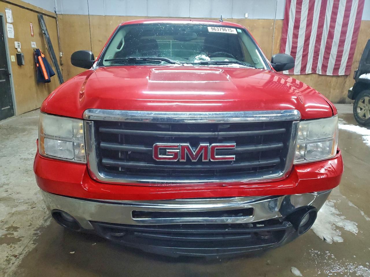 GMC Sierra K1500 Sle Image 2