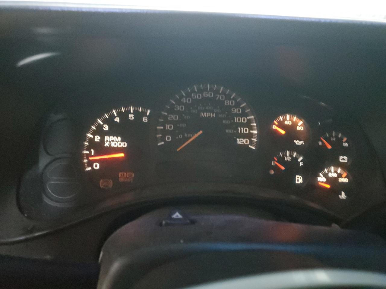 Chevrolet Silverado K1500 Image 10