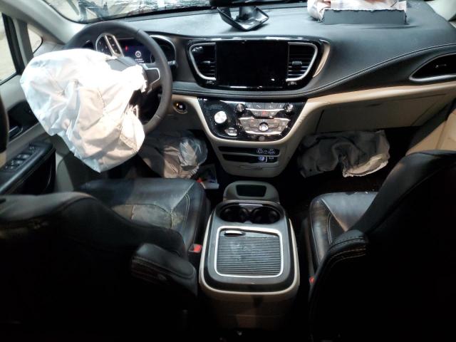 Chrysler Pacifica Touring L Image 7