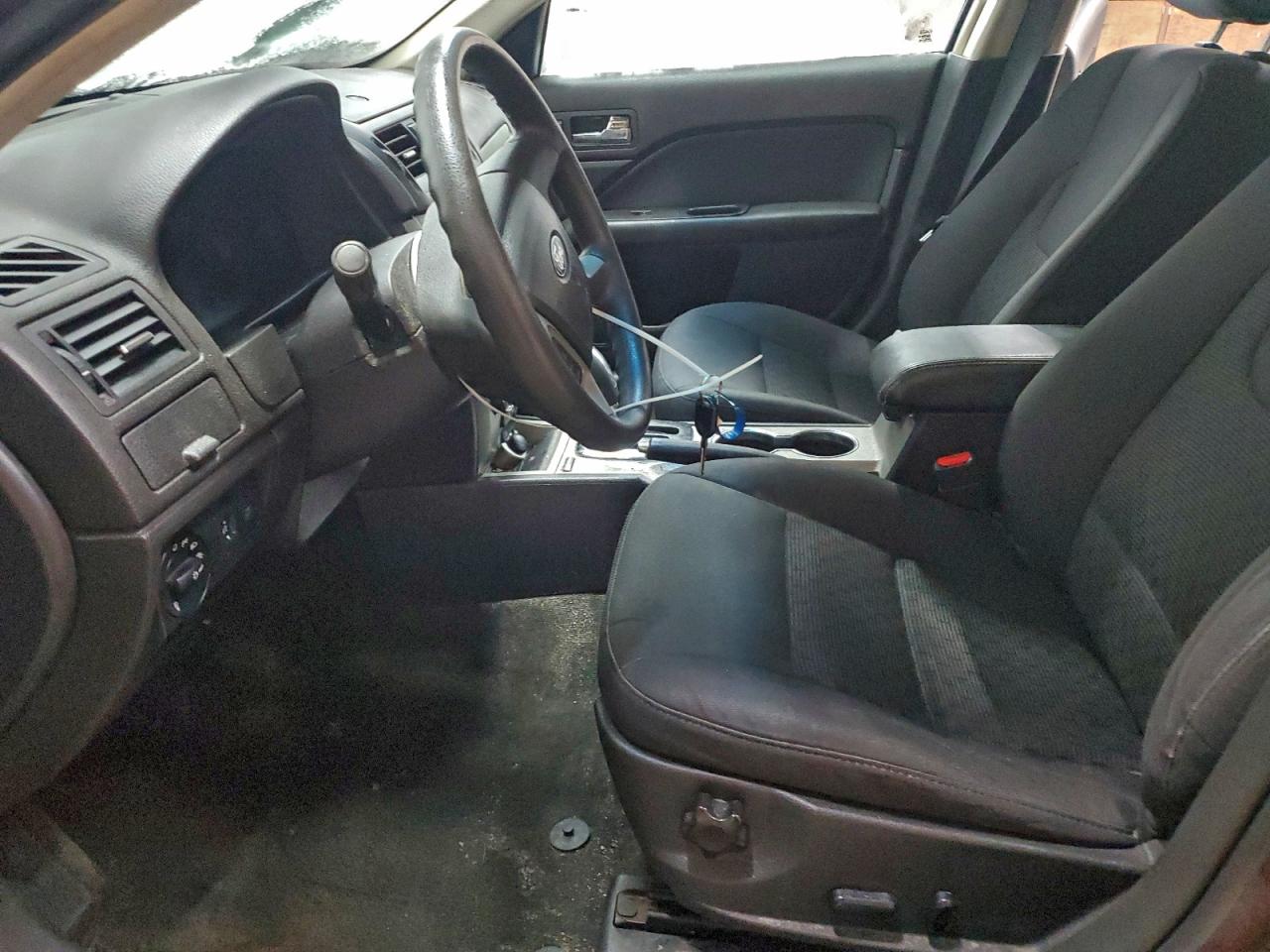 Ford Fusion Se Image 10