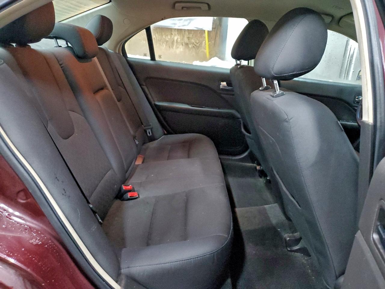 Ford Fusion Se Image 3