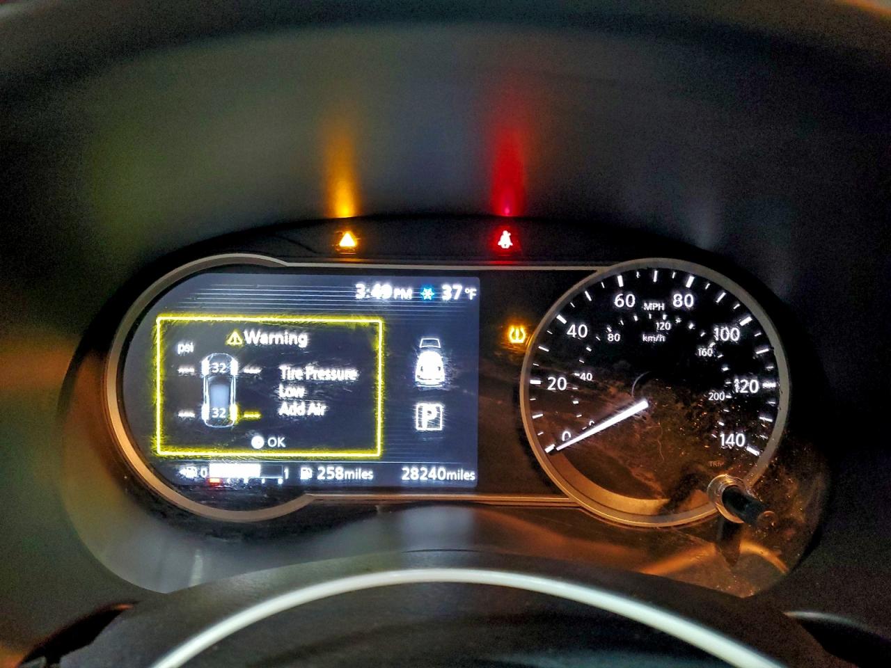 Nissan Kicks S Image 10