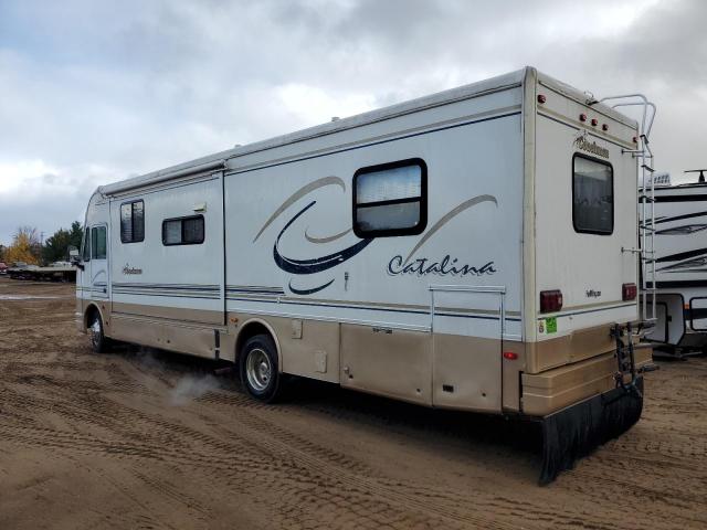 Ford F-550 Super Duty Stripped Chassis Image 10