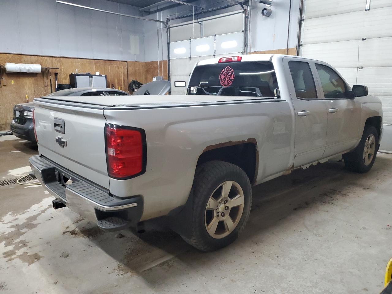 Chevrolet Silverado K1500 Lt Image 2