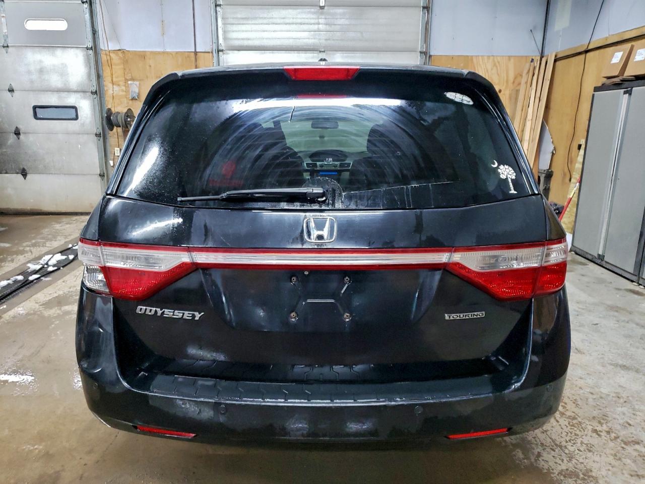 Honda Odyssey Touring Image 13