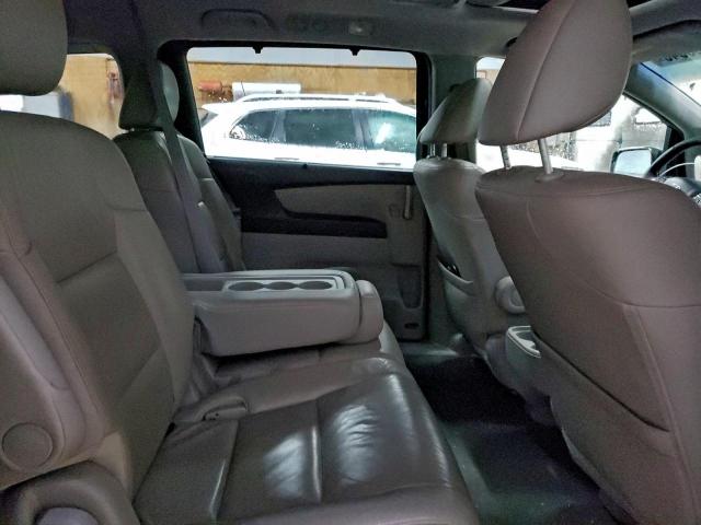 Honda Odyssey Touring Image 8