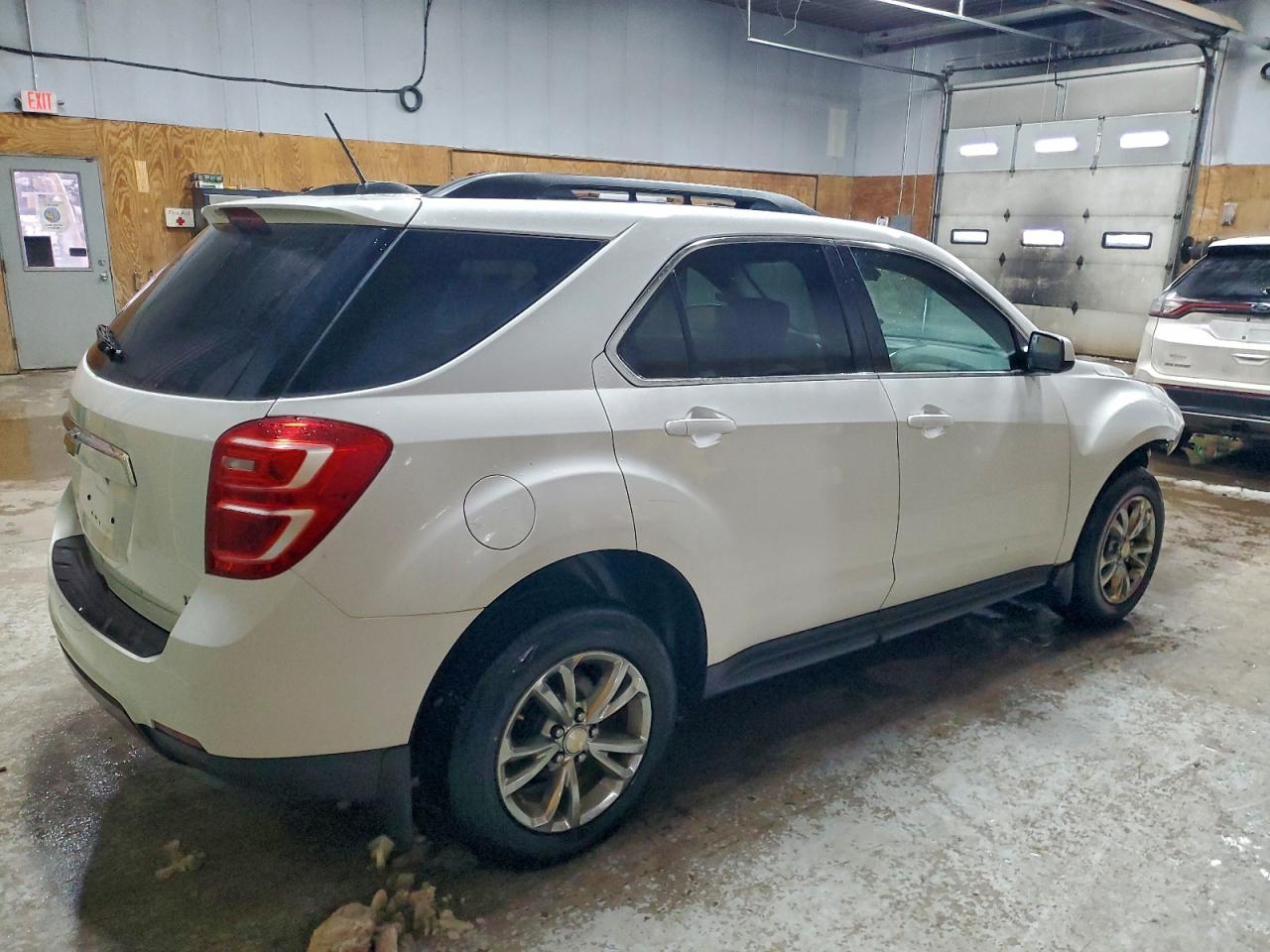 Chevrolet Equinox Lt Image 2