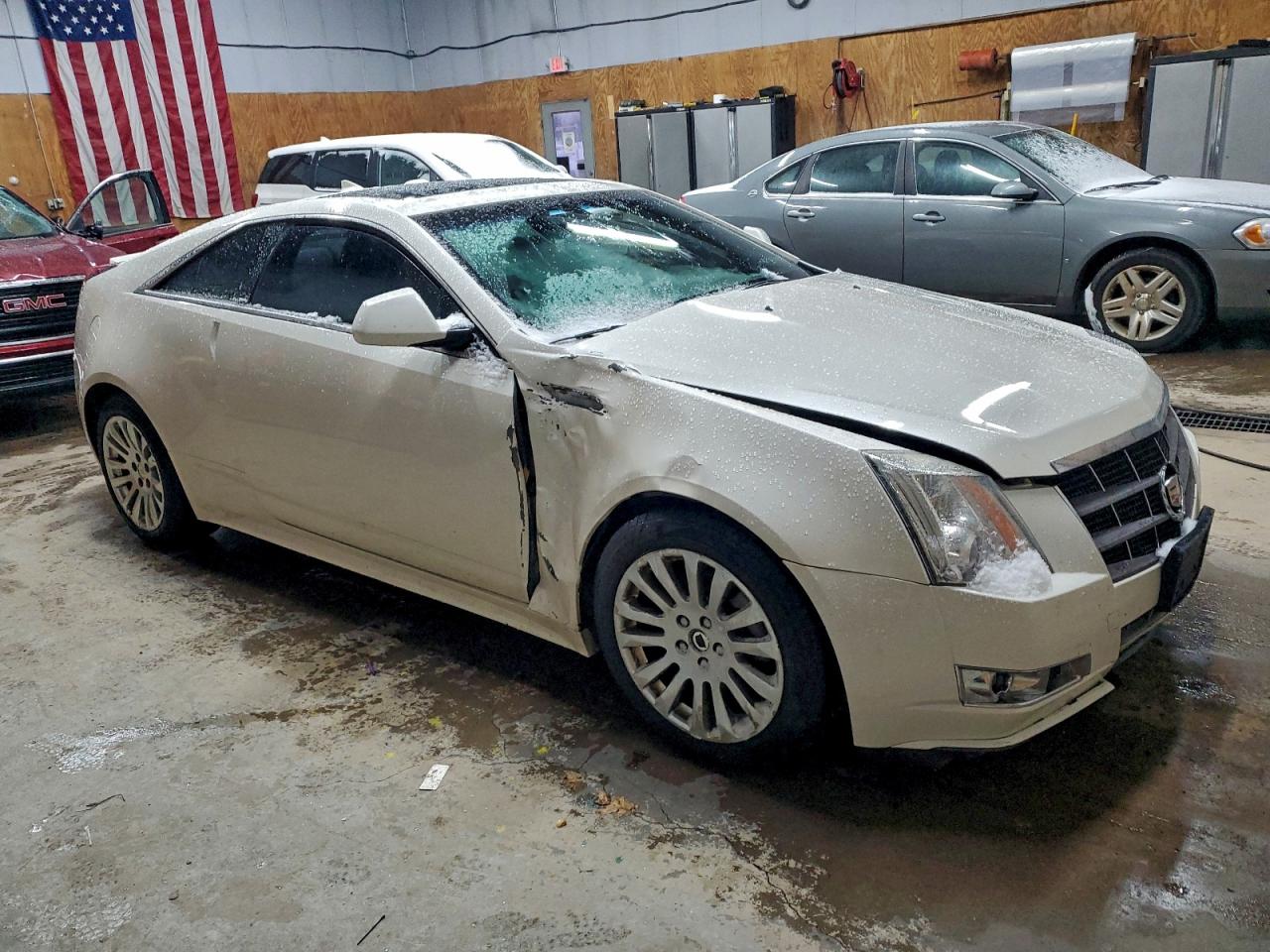 Cadillac CTS Premium Collection Image 6