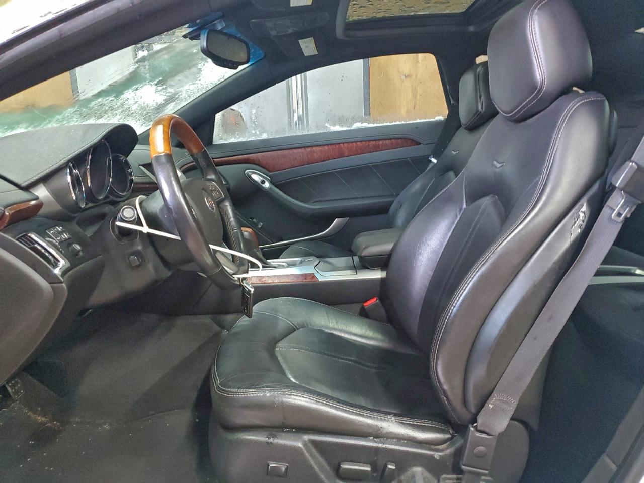 Cadillac CTS Premium Collection Image 10