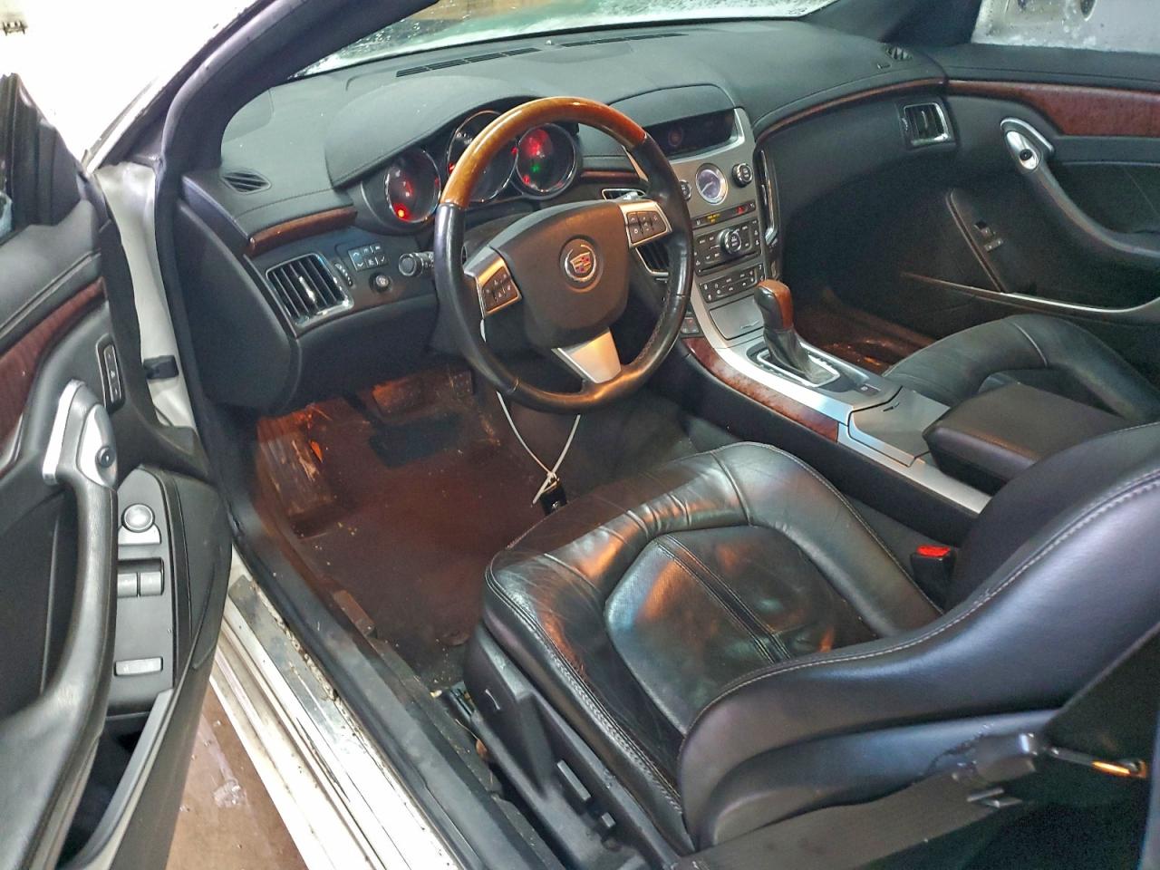 Cadillac CTS Premium Collection Image 9