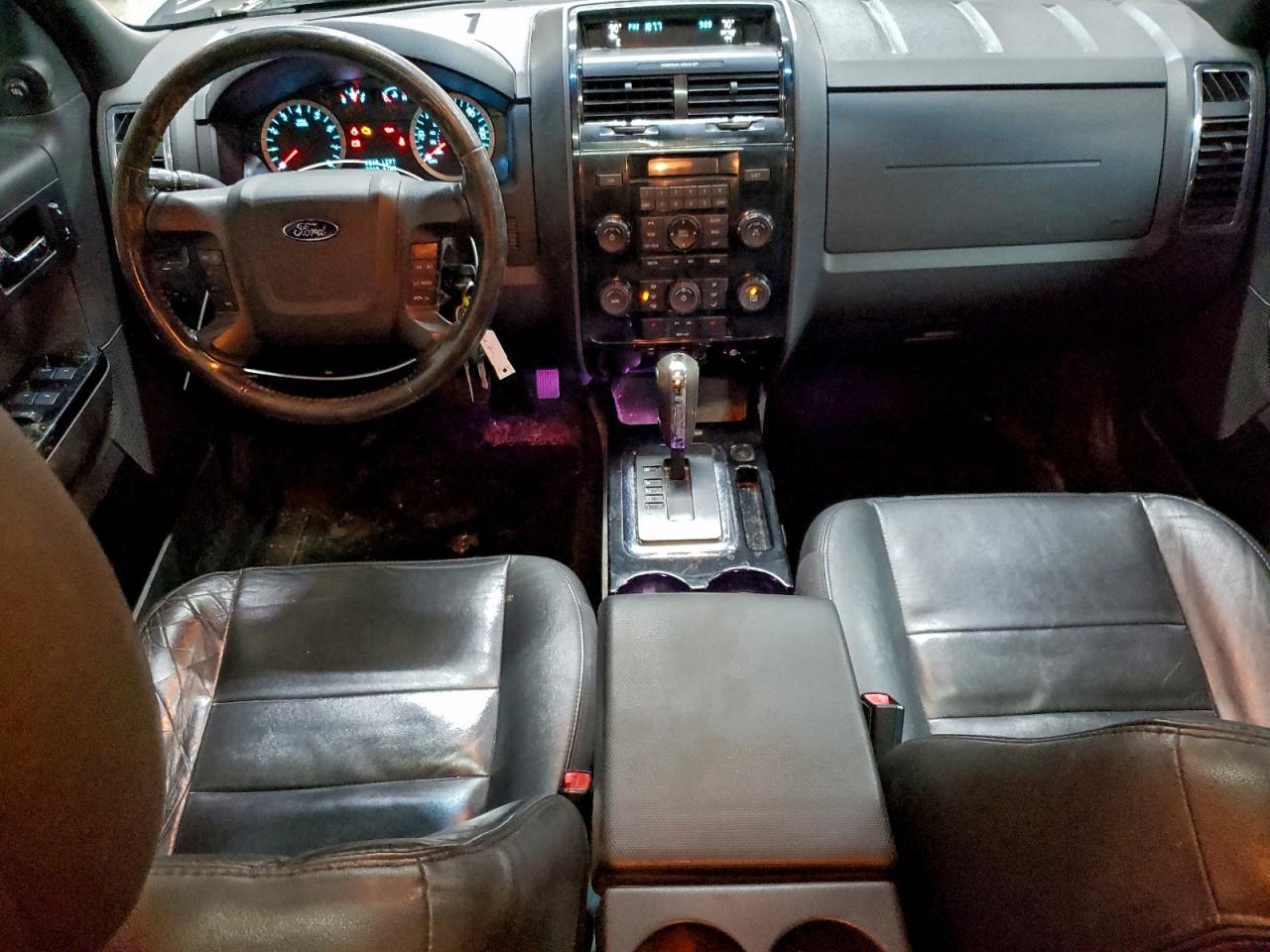 Ford Escape Limited Image 9