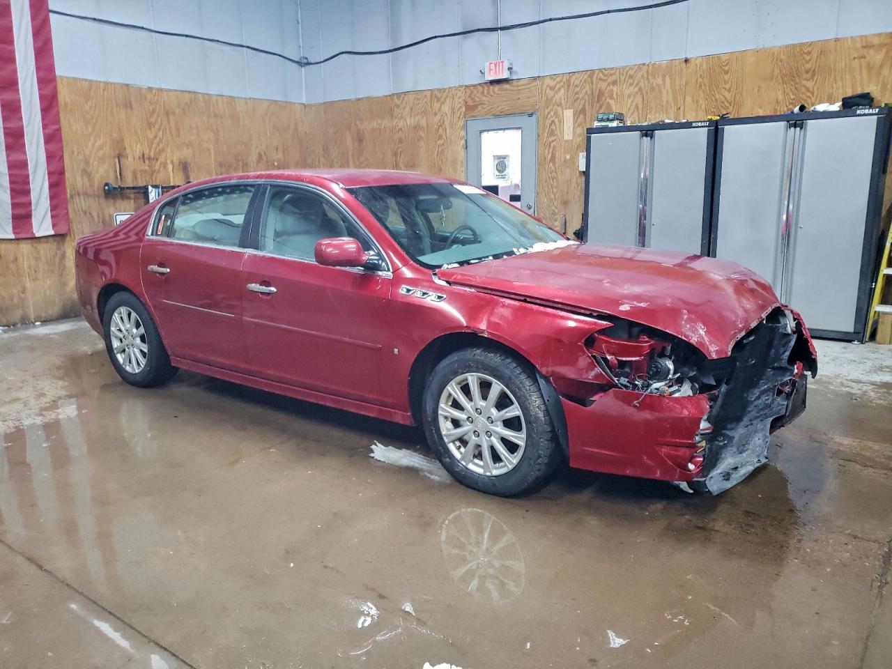 Buick Lucerne Cx Image 4