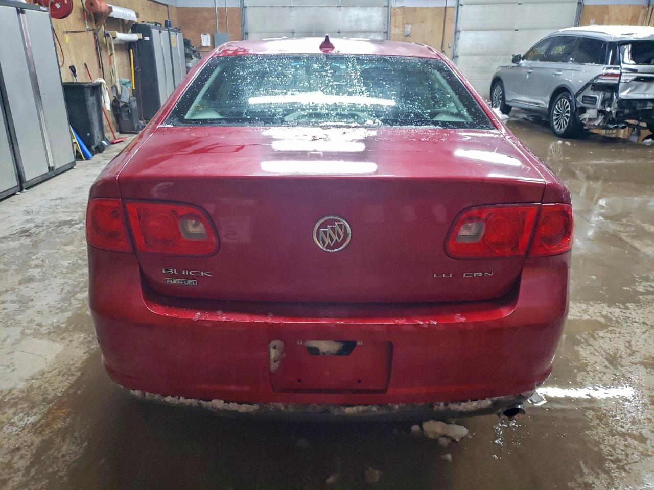 Buick Lucerne Cx Image 7