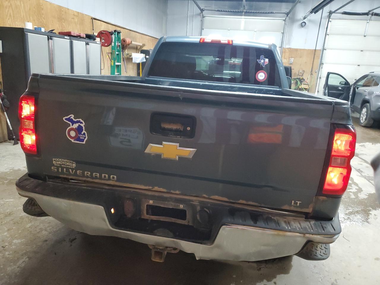 Chevrolet Silverado K1500 Lt Image 12