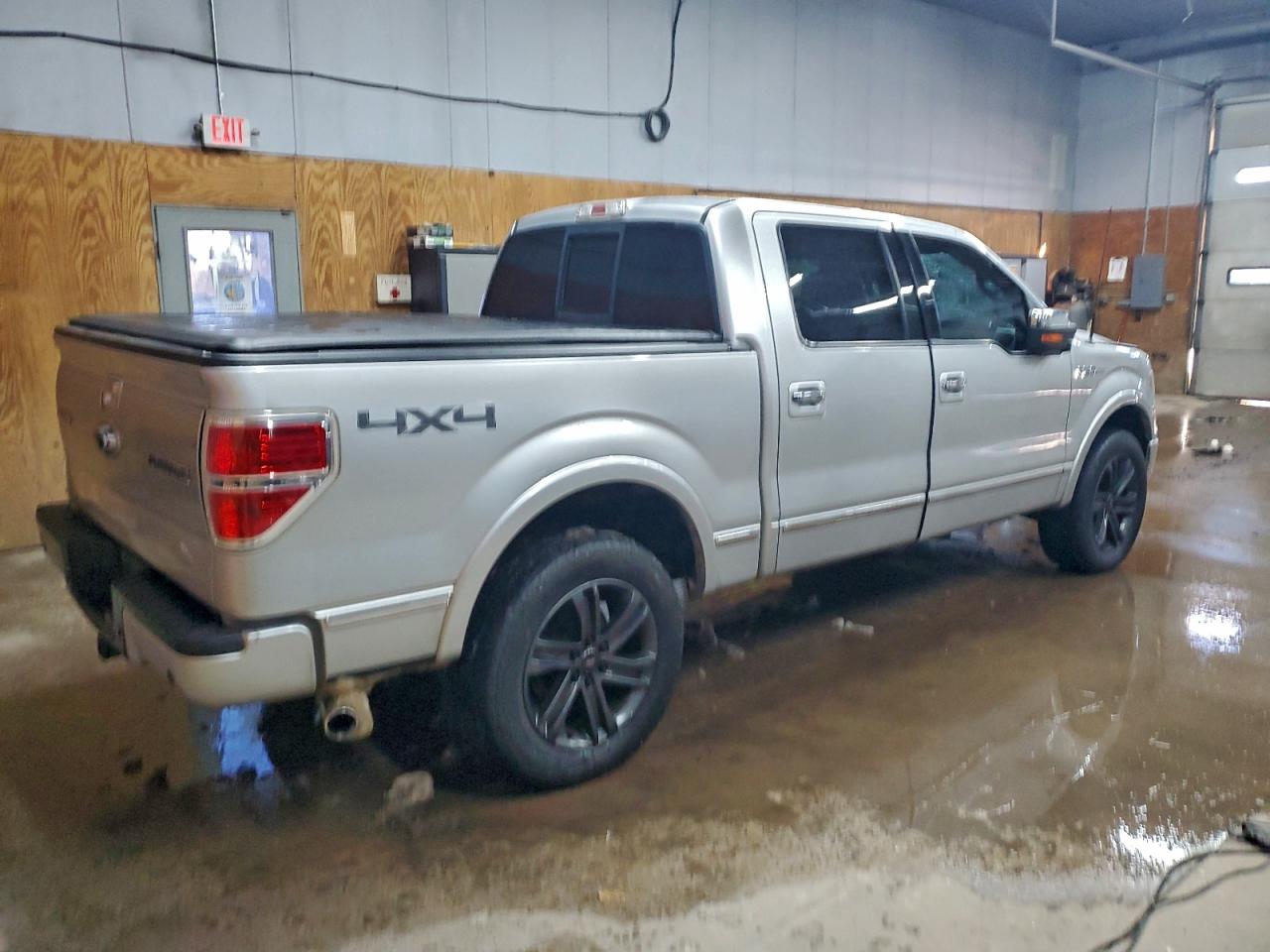 Ford F-150 Supercrew Image 11