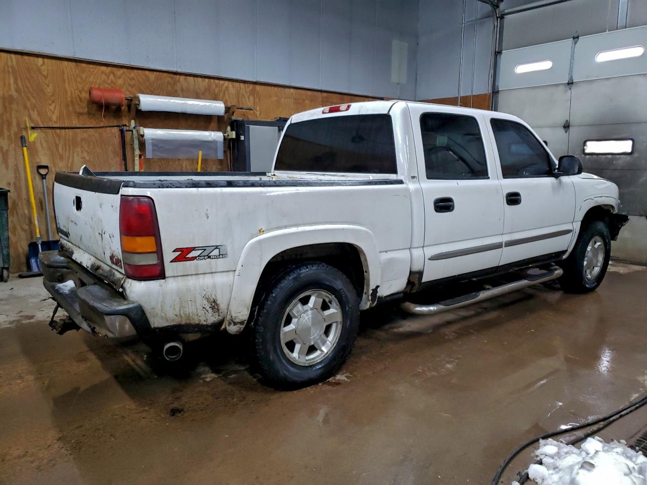 GMC Sierra K1500 Image 4