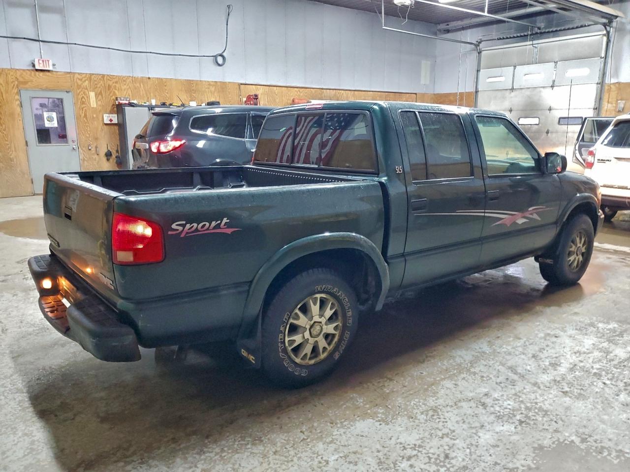 GMC Sonoma Image 3