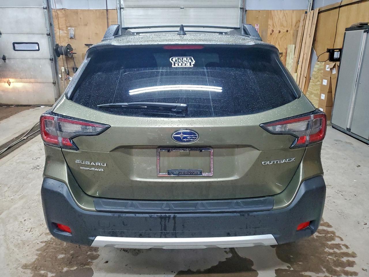 Subaru Outback Limited Image 9