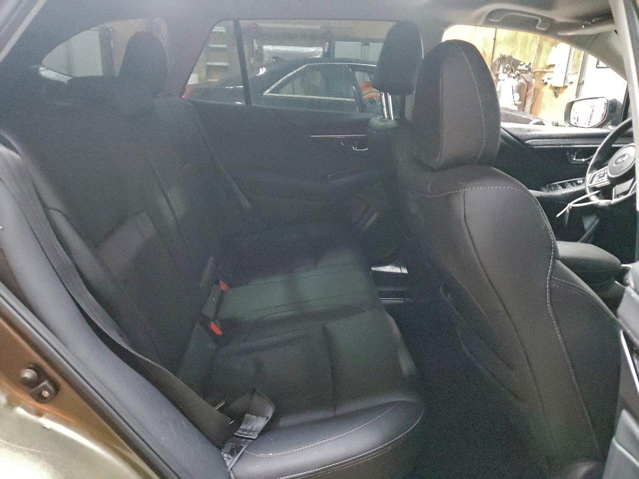 Subaru Outback Limited Image 12