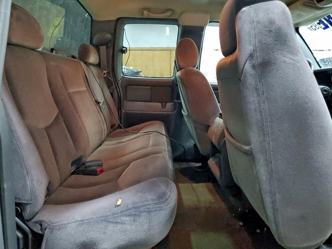 GMC Sierra K2500 Heavy Duty Image 9